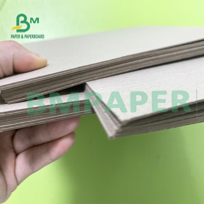 1250gsm 1500gsm σχηματίζουν αψίδα 615mm X 860mm τοποθετημένο σε στρώματα γκρίζο χαρτόνι για τους φακέλλους