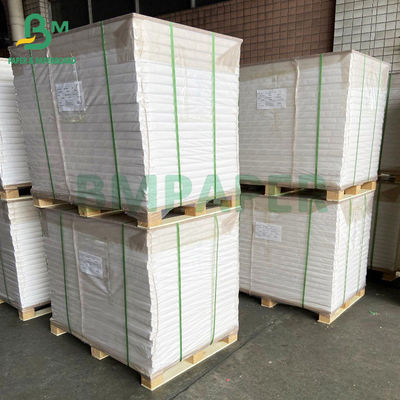 Άσπρο ομαλό 70# έγγραφο 610 X 860mm όφσετ χωρίς επίστρωση έγγραφο εκτύπωσης