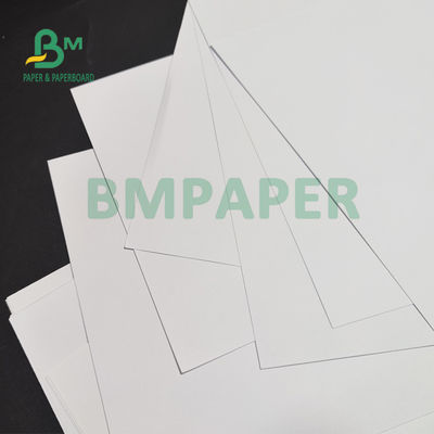 έγγραφο δεσμών όφσετ 120gsm 160gsm για τα φυλλάδια 890mm ομαλή επιφάνεια