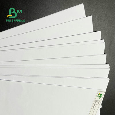 άσπρος ρόλος εγγράφου δεσμών 60gram 70gram Woodfree για την παραγωγή των μαξιλαριών γραψίματος