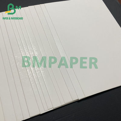 ρόλος 635mm 700mm 914mm 1000mm 230gsm 250gsm 300gsm C1S Artboard ευρύ