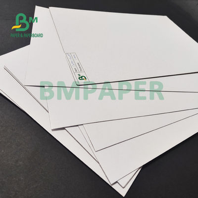 ο άργιλος 900gsm 1400gsm έντυσε την γκρίζα πλάτη χαρτονιού για το πλαίσιο 700 X 1000mm αποθήκευσης