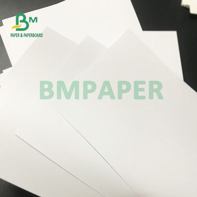 το άσπρο χωρίς επίστρωση Woodfree έγγραφο 70gsm 75gsm καλό λειαίνει 700mm X 1000mm