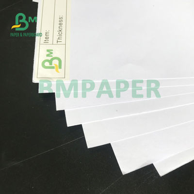Έξοχο άσπρο έγγραφο όφσετ Woodfree 140gsm 160gsm 635mm X 914mm καλή λειότητα
