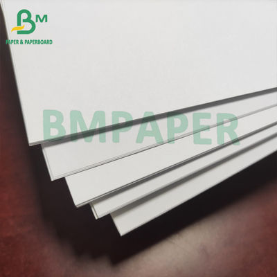 55gsm άσπρο χωρίς επίστρωση έγγραφο 66 X 106cm Woodfree εγγράφου δεσμών φύλλο