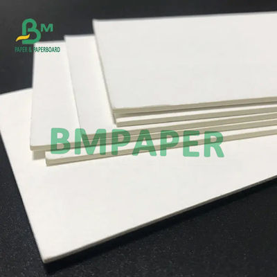 Πίνακας 0.7mm 0.8mm 1.0mm 1.2mm 70cm X 100cm 50cm X 100cm ακτοφυλάκων ξύλινου πολτού της Virgin Palletized φύλλα