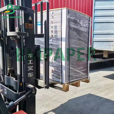 Ανακυκλώσιμο 400gsm έντυσε πλήρως την άσπρη ευθυγραμμισμένη γκρίζα πλάτη χαρτονιού