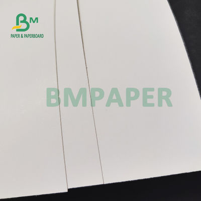215gsm 230gsm C1S Πτυσσόμενος πίνακας κουτιού για συσκευασία τσιγάρων 520mm x 1000mm