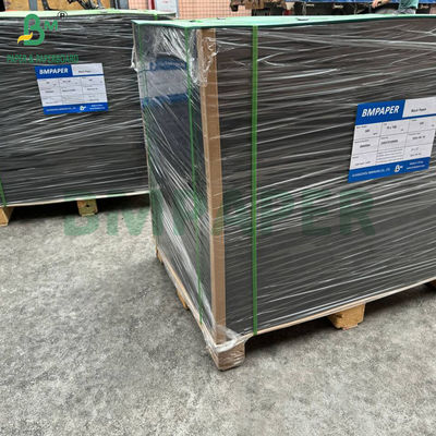 150gm 180gm Μαύρο χαρτί από χαρτόνι για τσάντες για ψώνια Ανθεκτικό στην αναδίπτωση 70 x 100cm