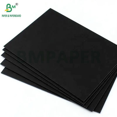 400GSM Μαύρο χαρτί για φωτογραφικό άλμπουμ 700 X 1000mm Καλή αντοχή Παρθένος πολτός