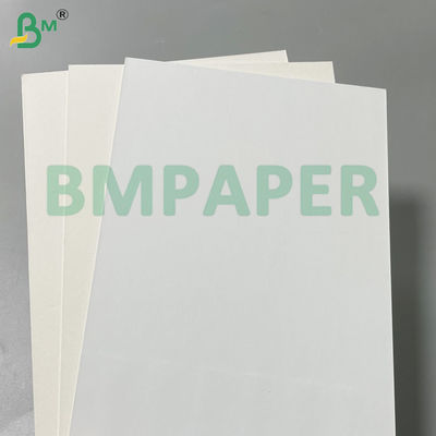 1.5mm 2mm Φυσικό και υψηλής λευκής επίπεδη επιφάνεια Απορροφητικό χαρτί για χαρτί αναψυκτικού αέρα