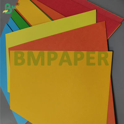 Χρωματισμένο χαρτόνι Bristol Offset 180gsm 230gsm για χειροτεχνία 640 x 900mm