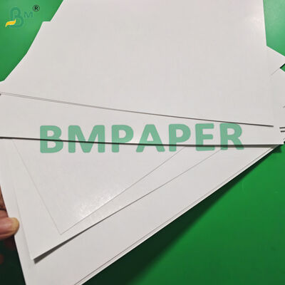 300GSM 310GSM Παιχνιδιακό Πίνακα Ευκαθαρή επιφάνεια Μαύρος πυρήνας 640 x 900mm